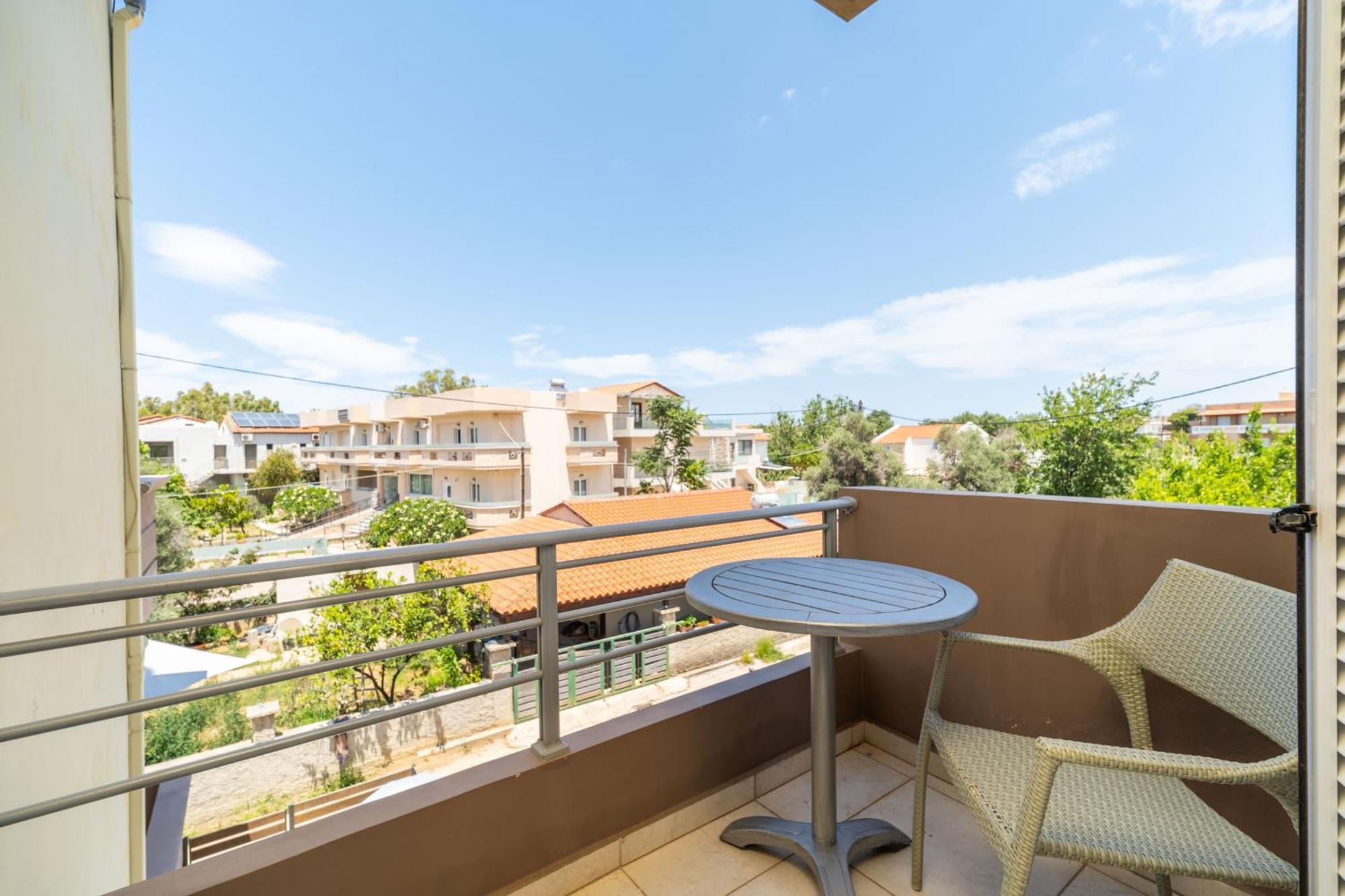 Thomis Beach House Като-Даратсо Экстерьер фото